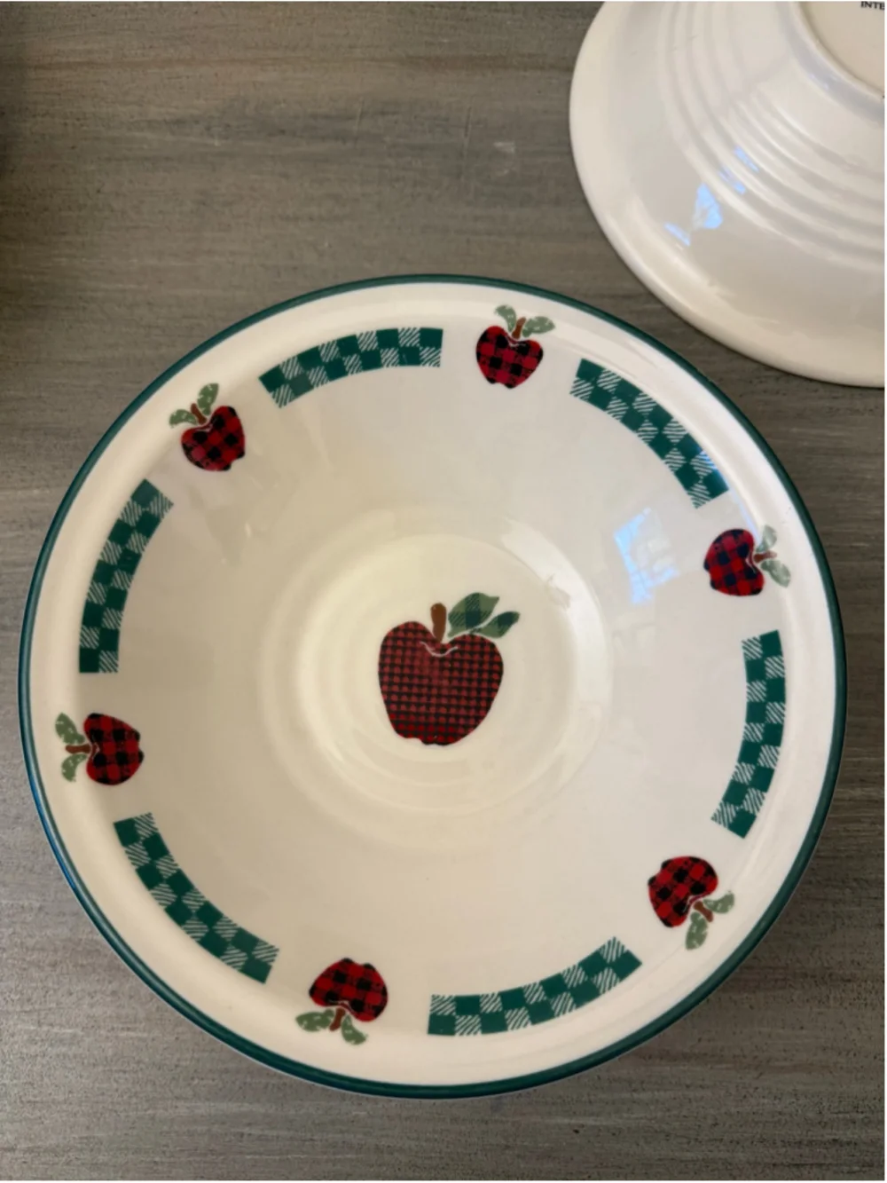 Set of 4 International China 